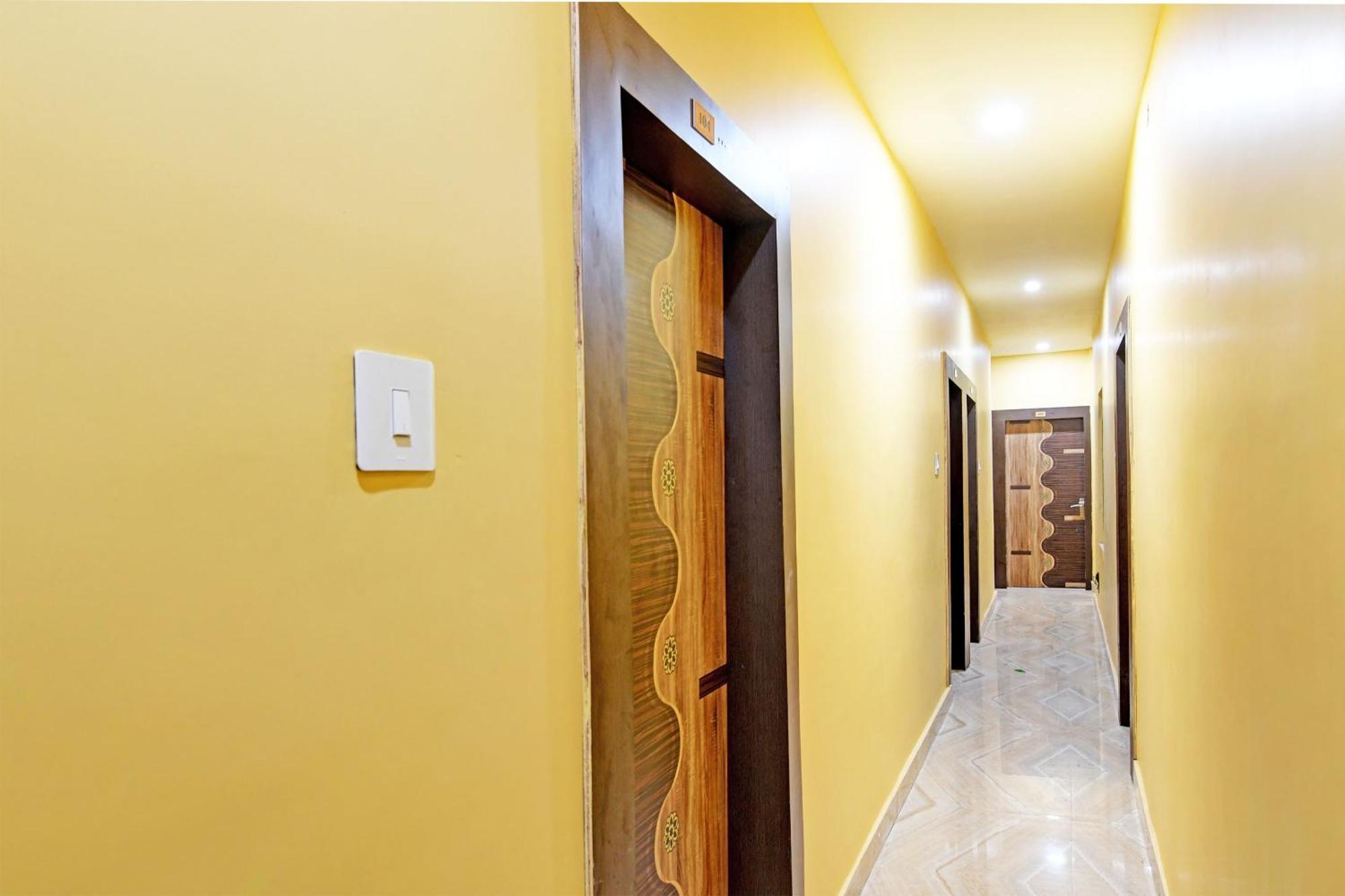 Collection O Shyamali Guest House Calcutá Exterior foto